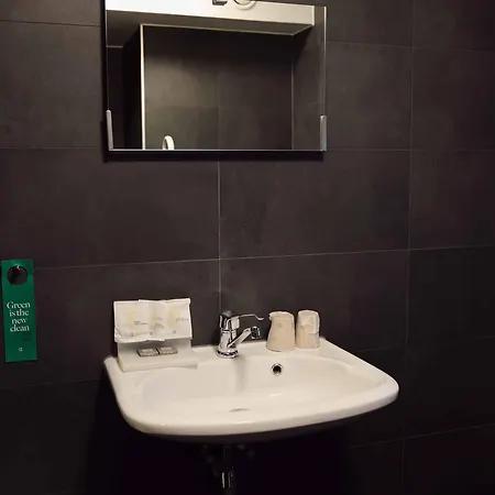 Hotel Keyser Breda-3
