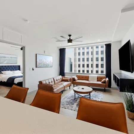 175 Lex - Walkable Downtown Lexington & Rupp Arena - Full Condos-3