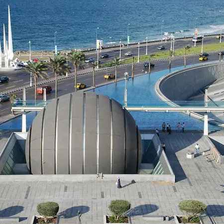 Crowne Plaza Alexandria Mirage By Ihg-2