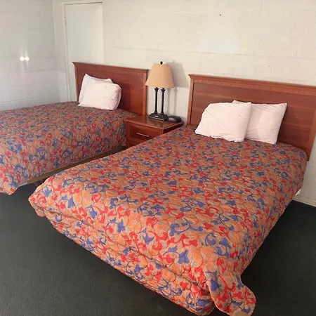 Holiday Host Motel & Rv Park-2