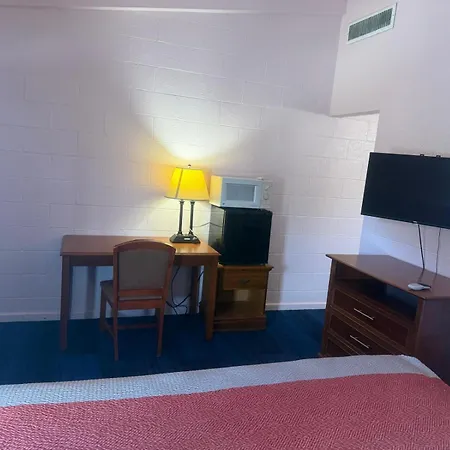 Holiday Host Motel & Rv Park-3