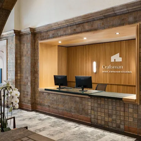 Reside Craftsman Los Angeles, a Wyndham Residence-3