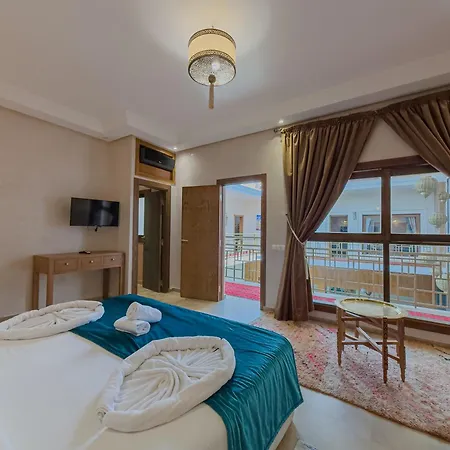 Riad Azia-2