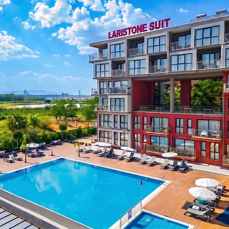Laristone Suite Spa Hotel-2