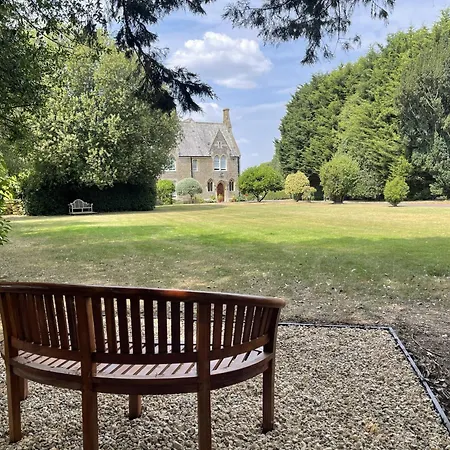 The Rectory Lacock - Boutique Bed And Breakfast-3
