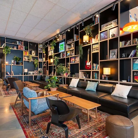 ibis Styles Paris Villejuif-3