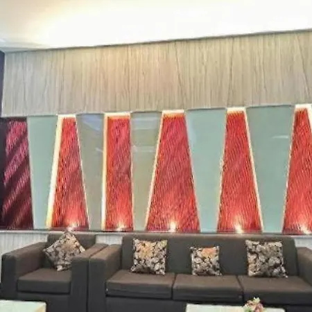 Travello Hotel Manado-2