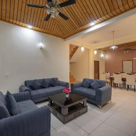 The Moon House L Plunge Pool L Open Air Lawn L Spacious Car Parking L Pet Friendly & 4 Bedroom Villa L Managed By Exoticstays Group-2
