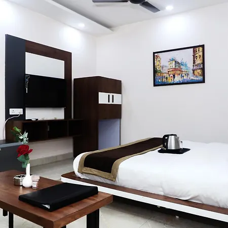 Hotel Vatika Palace New-2
