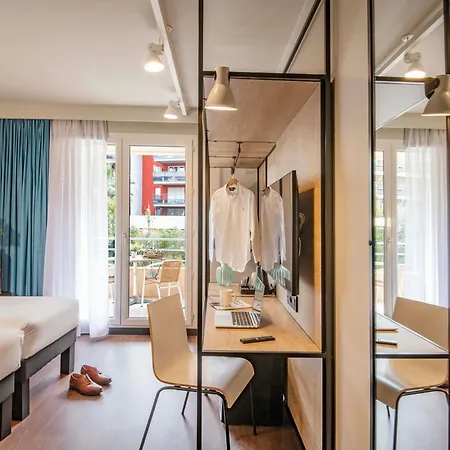 Ibis Roquebrune Cap Martin Menton-3