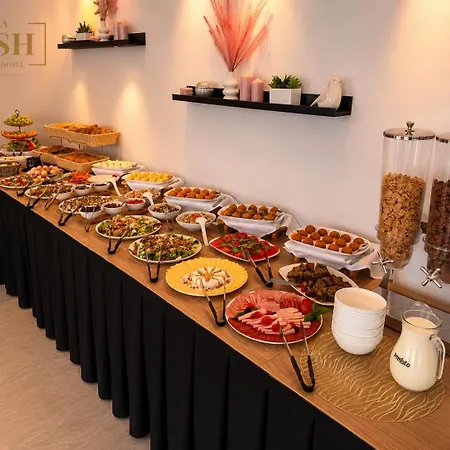 Villa Posh All Suites Hotel & Spa-2