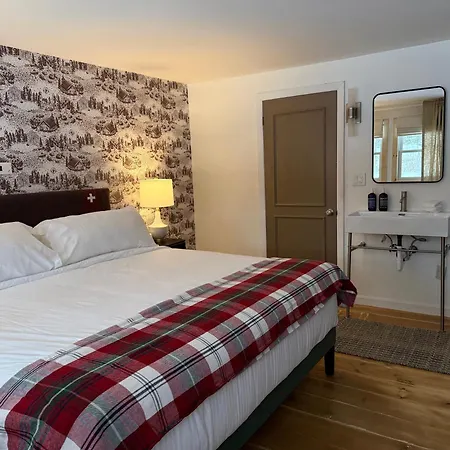 Coho Inn & Motor Lodge-3
