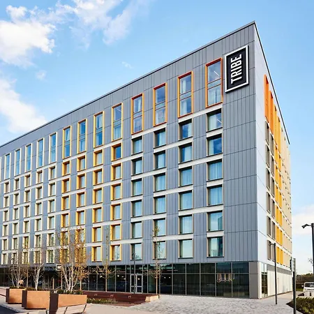 Tribe Terminal 2 Manchester Airport By Accor-2