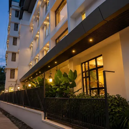 K Grandeur Hotels- South Railway Station-3