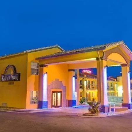 Days Inn By Wyndham El Paso West-2