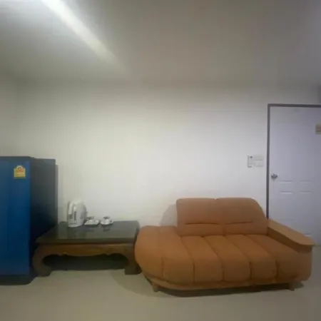 Oyo 1135 Triple A Residence-3