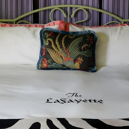 The Lafayette Hotel, Swim Club & Bungalows-2