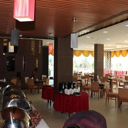 The Golden Bay Hotel Batam-2