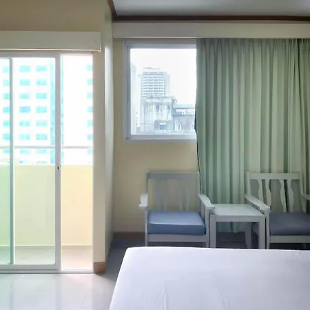J Two S Pratunam Hotel-2
