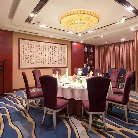 Expo Garden Hotel-2