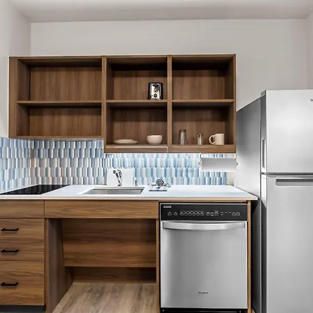 Everhome Suites Temecula Wine Country-2