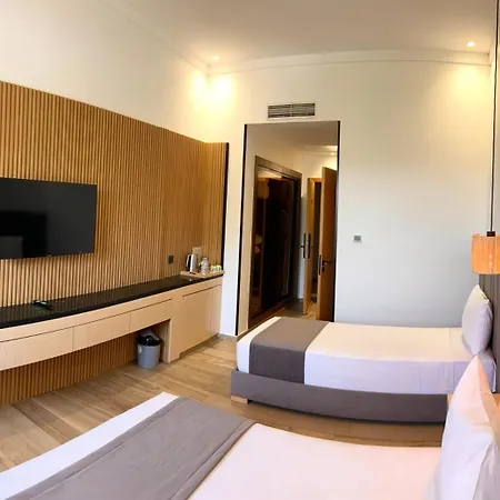 Tanger Miramonte - Resort Seaside Suites & Double Rooms-2