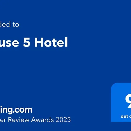 House 5 Hotel-3