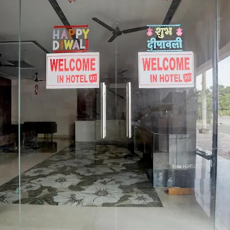 Hotel O Rana Hotel & Restaurant-3
