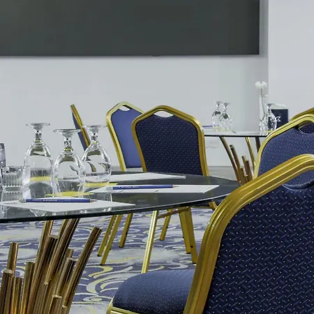 Golden Tulip Amman-3