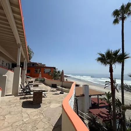 Dmytri'S Original La Fonda Restaurant & Hotel-3