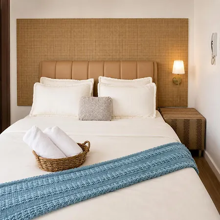8 Adriatico Manila Condotel Sea View Corner Unit Near St Lukes Clinic-2