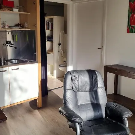 B&B Even Heukelom - Kamer Met Tuin-3