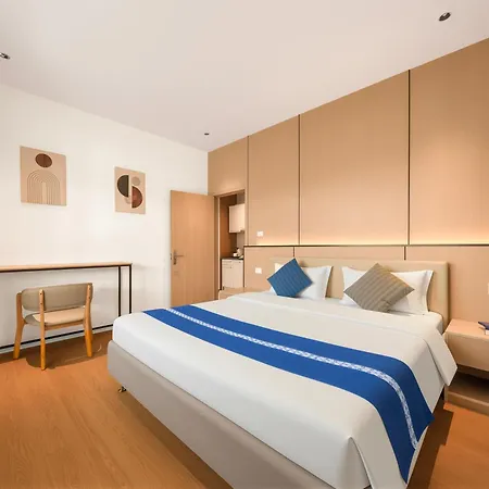 Selina Place Hotel-3