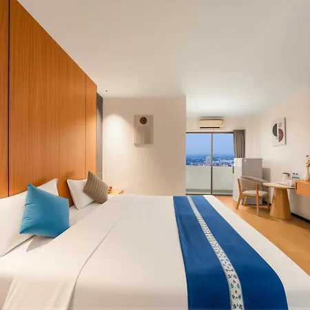 Selina Place Hotel-3