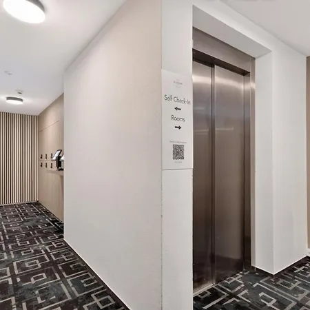 GLANDON Rooms Haldenhof - Self-Check-In-3