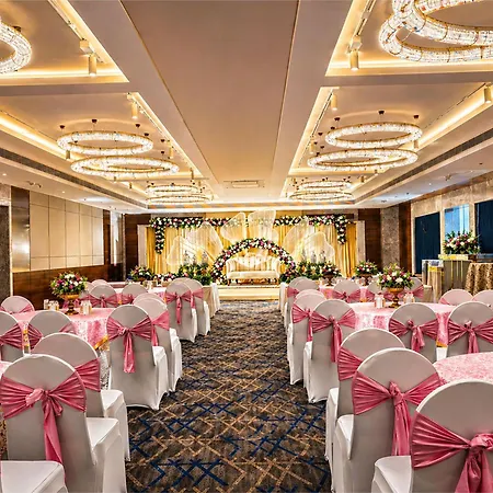 Radisson Hotel Vrindavan-2