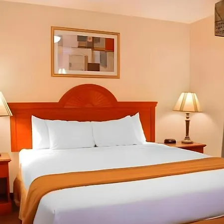 Best Western Plus Twin View Inn & Suites-2