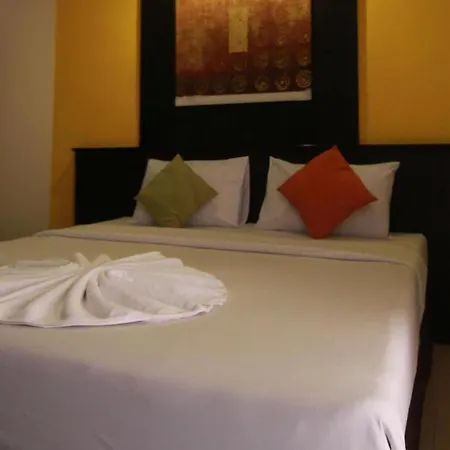 Grand Pinnacle Hotel-2