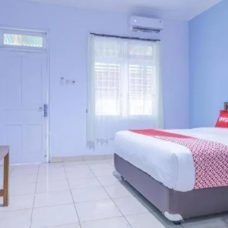 Oyo 1755 De'Balcon Accomodation Near Ngurah Rai Airport-2