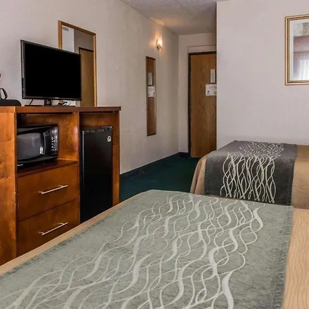 Quality Inn Waynesburg - Morrisville-3