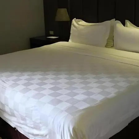 Avenue Suites-3