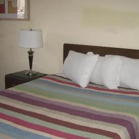Knights Inn Litchfield Mn-2