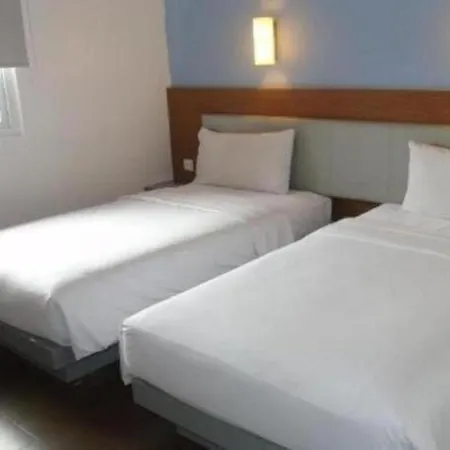 Amaris Hotel La Codefin Kemang-3