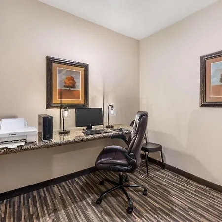 Best Western La Grange Inn & Suites-3