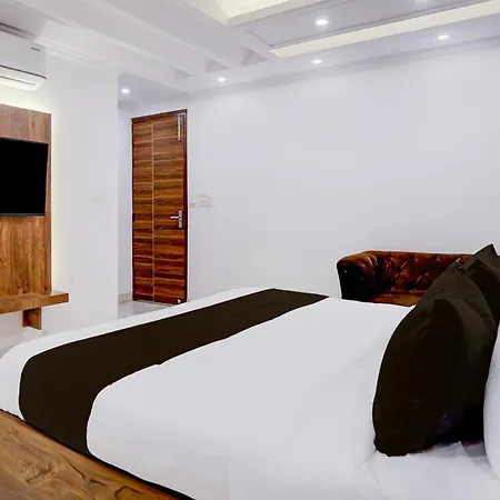 Hotel Vaishali Grand-3