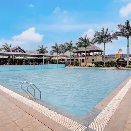 Super Townhouse Oak Rising Water Park Dharwad Formerly Rising Resorts And Spa-2