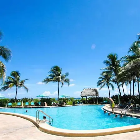 Amazing Beachfront Condo At Tides On Hollywood Beach Luxury Resort-2