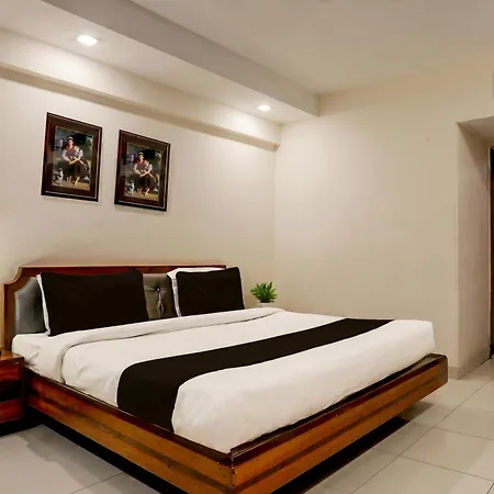 Super Townhouse Padav Square Gwalior Formerly Hotel Shelter-2