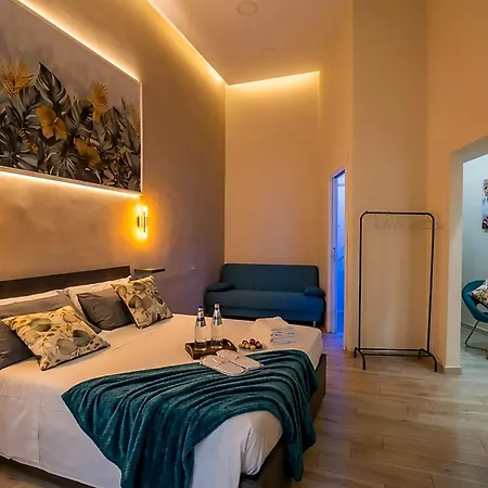 Stella Mia Luxury Rooms-2