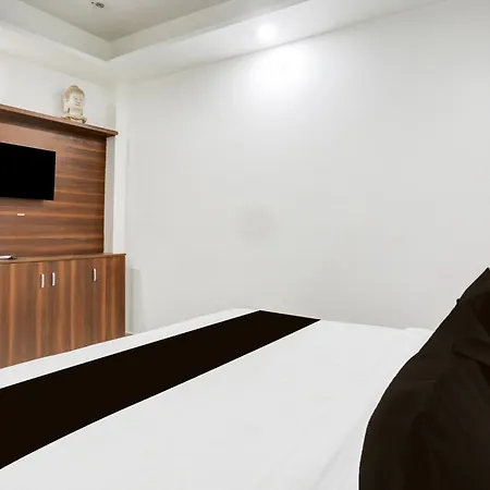 Hotel O Parl Crown-2